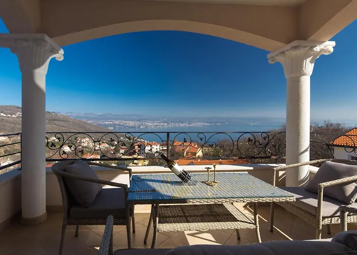 Emily * Опатия